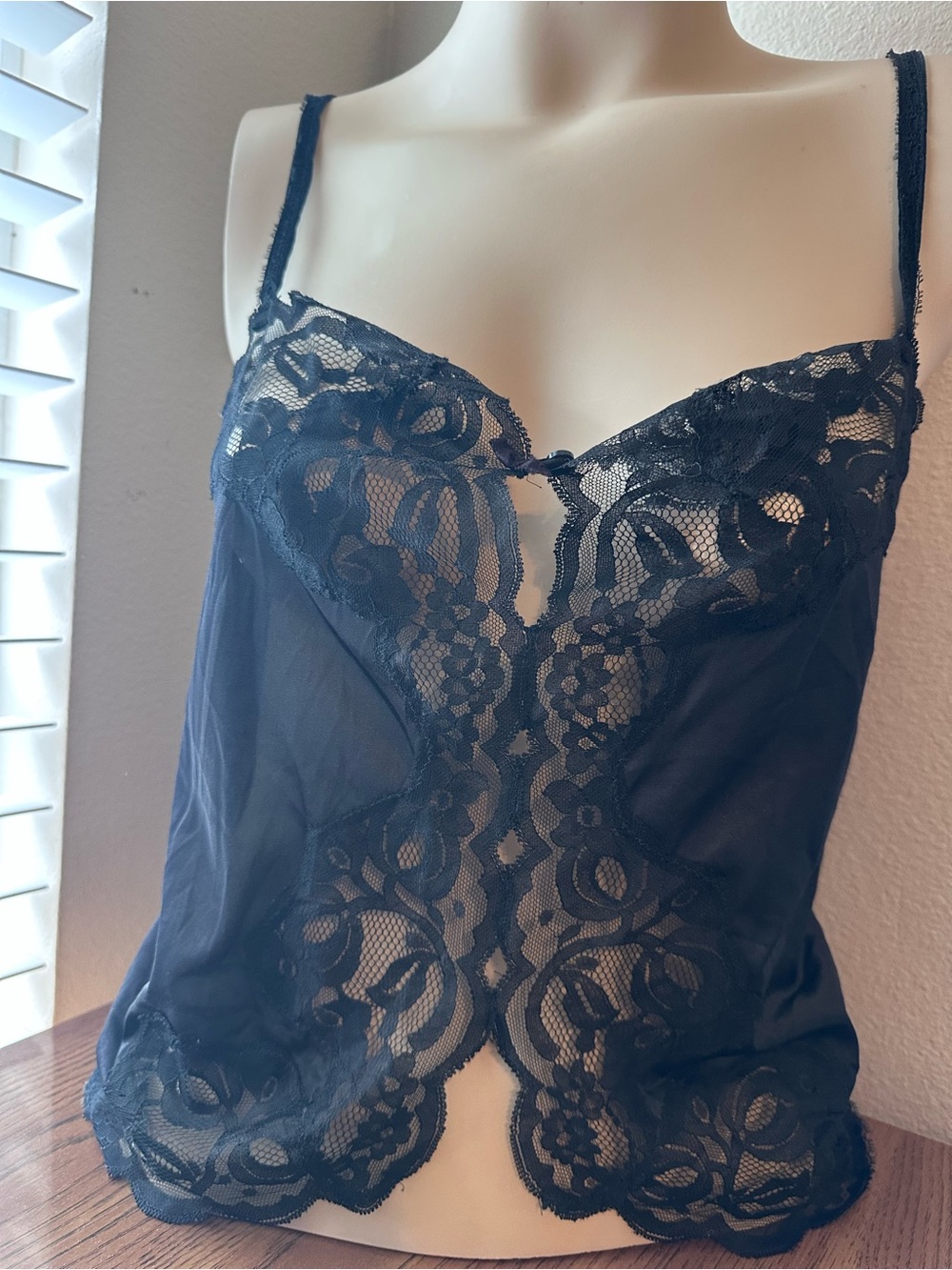 Vintage Kayser Black Lace Camisole Top 34(xs-s)Antron Nylon USA